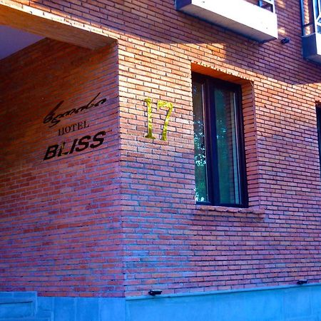 Bliss Hotel Tbilisi Esterno foto