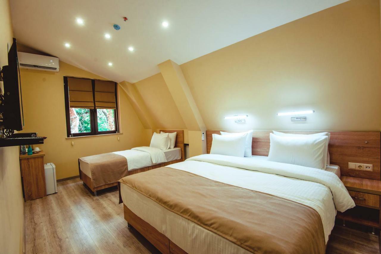Bliss Hotel Tbilisi Esterno foto