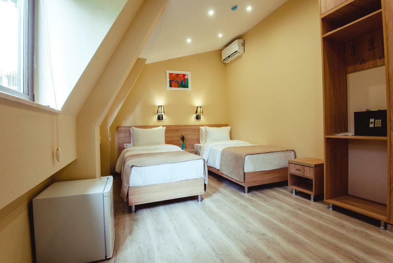 Bliss Hotel Tbilisi Esterno foto