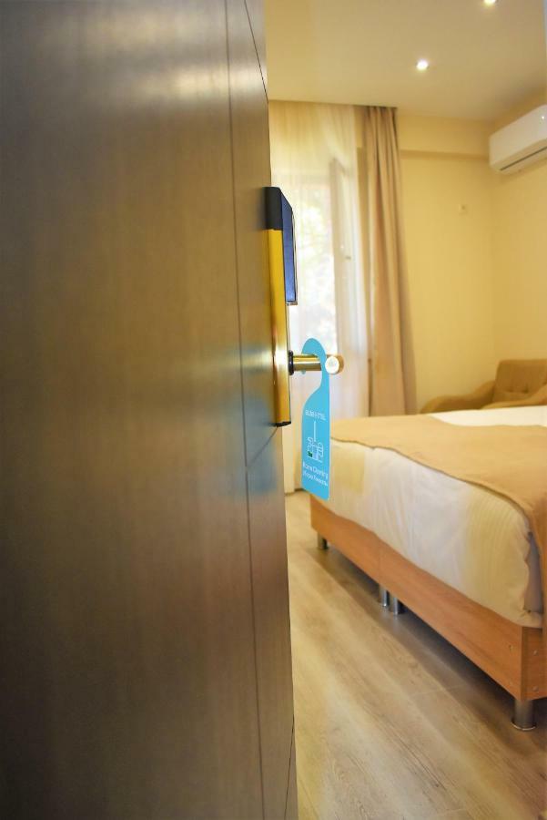 Bliss Hotel Tbilisi Esterno foto